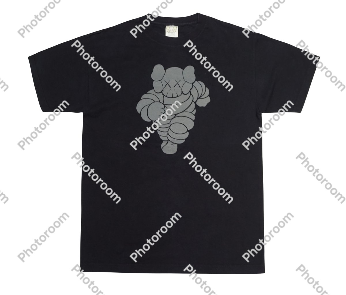 90's Vintage Streetwear Graphic Tee - Rare Y2K Urban Style, Good Condition